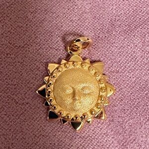 Day 11 - Jane Win 12 Days of Gifting - Petit Soleil Charm